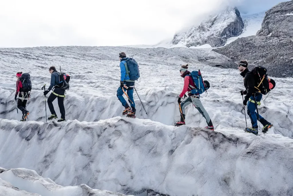 Fit on the glacier and on high altitude tours