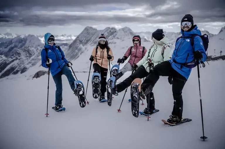 Snowshoeing-with-mountain-guide-Garmisch-1